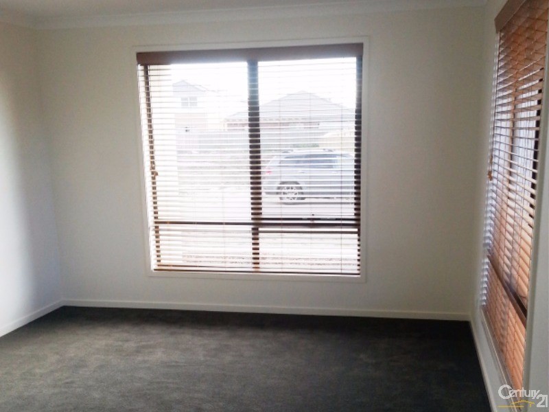 49 Waves Drive, Point Cook VIC 3030