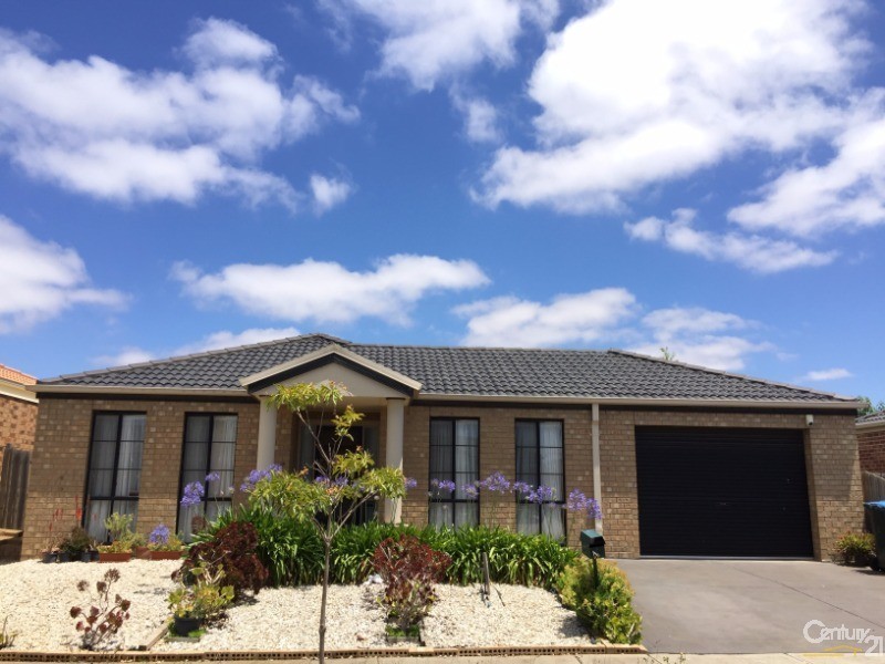 4 Saddle Wynd, Truganina VIC 3029