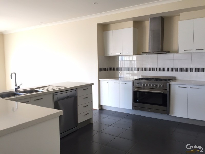 204 Sanctuary Lakes  South Bld, Sanctuary Lakes VIC 3030