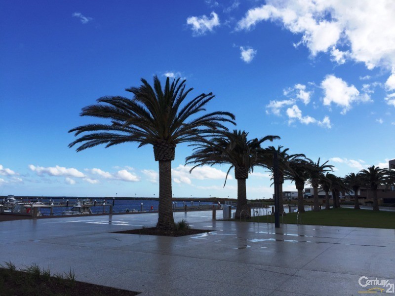 17 Starboard Way, Wyndham Harbour, Werribee South VIC 3030