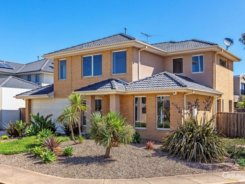 20 The Esplanade, Sanctuary Lakes VIC 3030