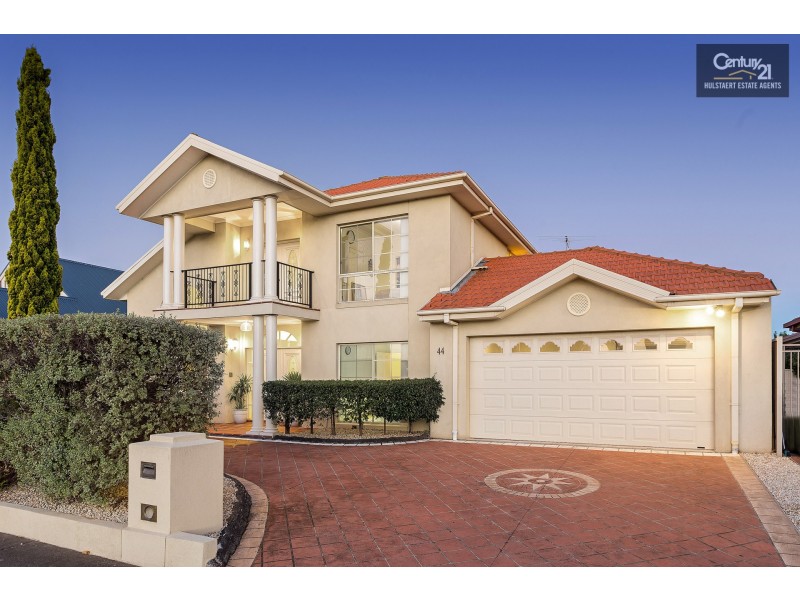 44 Willowgreen Way, Point Cook VIC 3030