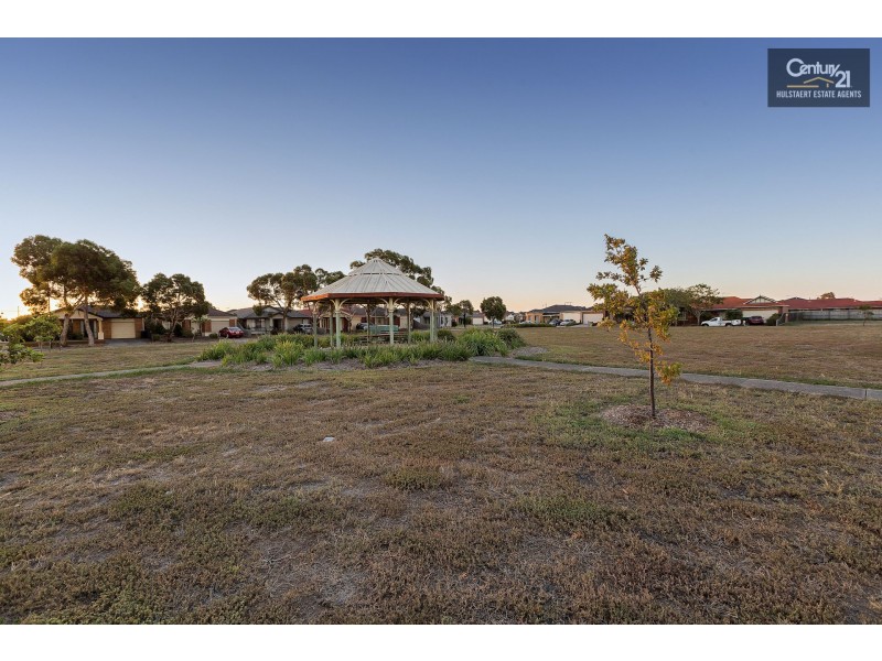 44 Willowgreen Way, Point Cook VIC 3030