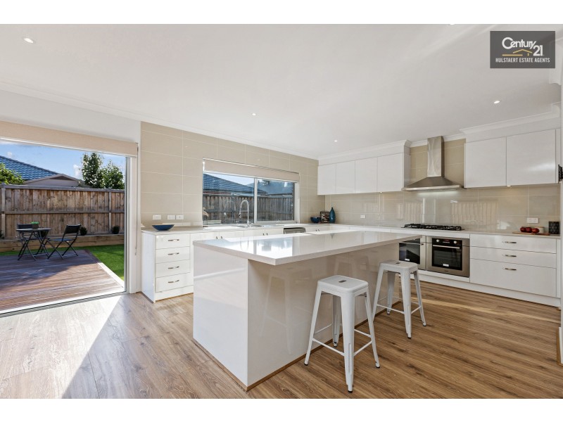 4 Halycon Street, Point Cook VIC 3030