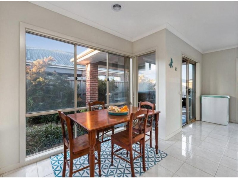 10 Magnetic Avenue, Point Cook VIC 3030