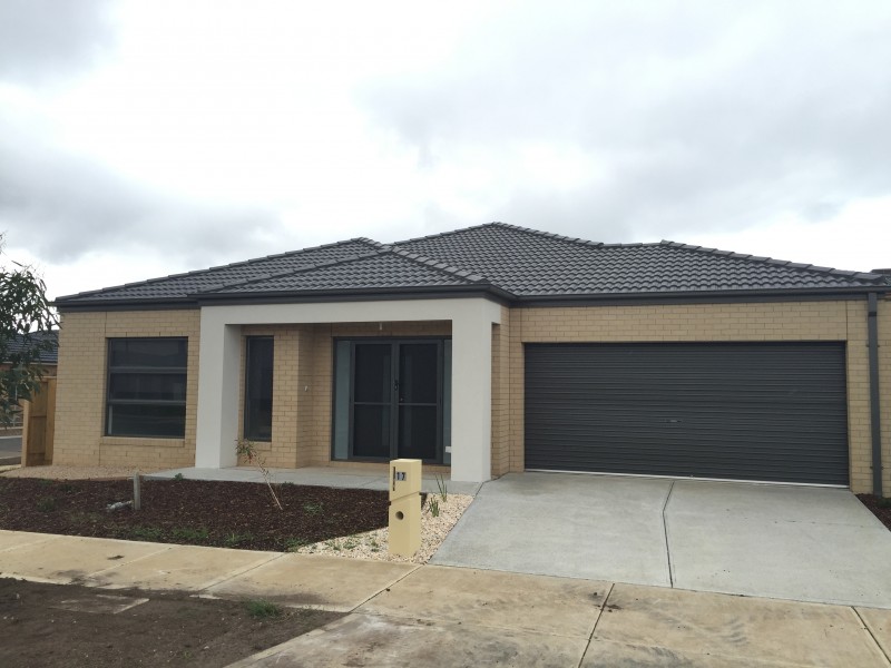 17 Halycon Street, Point Cook VIC 3030