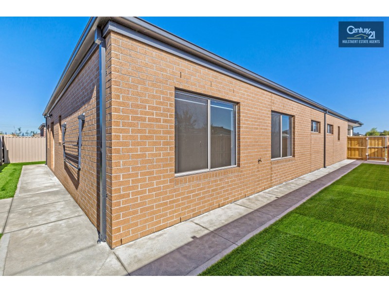 18 Comet Avenue, Truganina VIC 3029