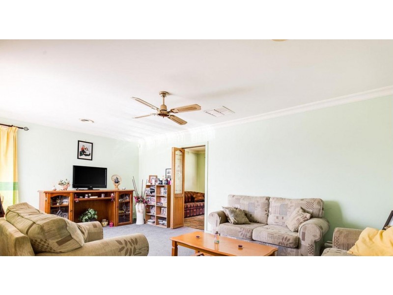 35 Herbert Avenue, Hoppers Crossing VIC 3029