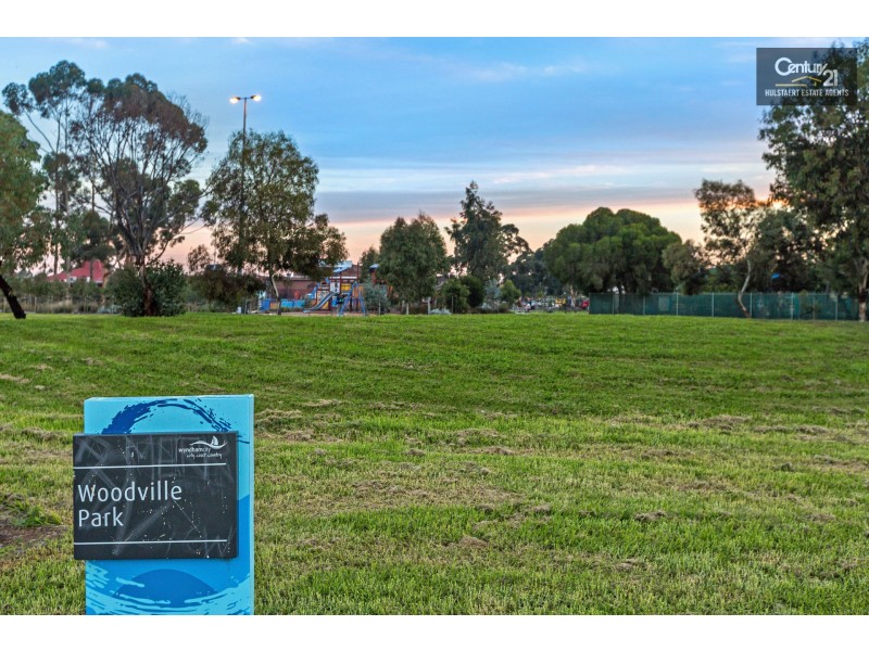 38 Woodville Park Drive, Hoppers Crossing VIC 3029