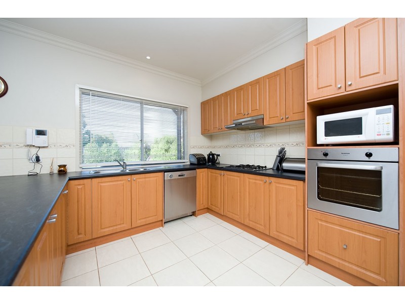 21 Helpmann Avenue, Point Cook VIC 3030