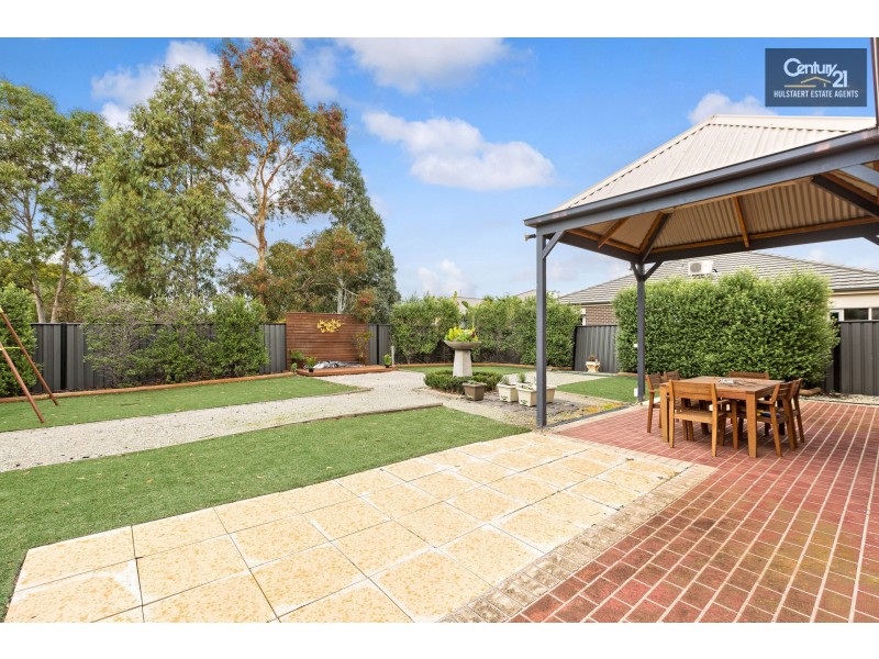 21 Helpmann Avenue, Point Cook VIC 3030