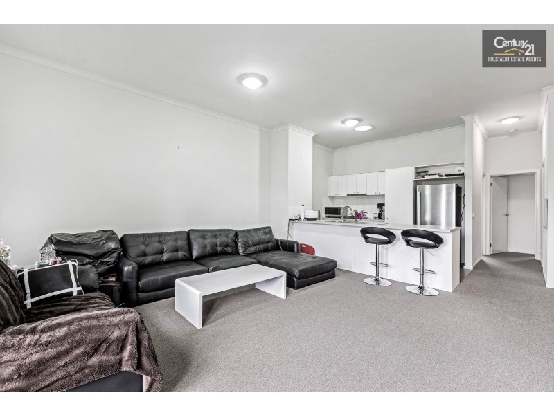 2/15 Tom Roberts Parade, Point Cook VIC 3030