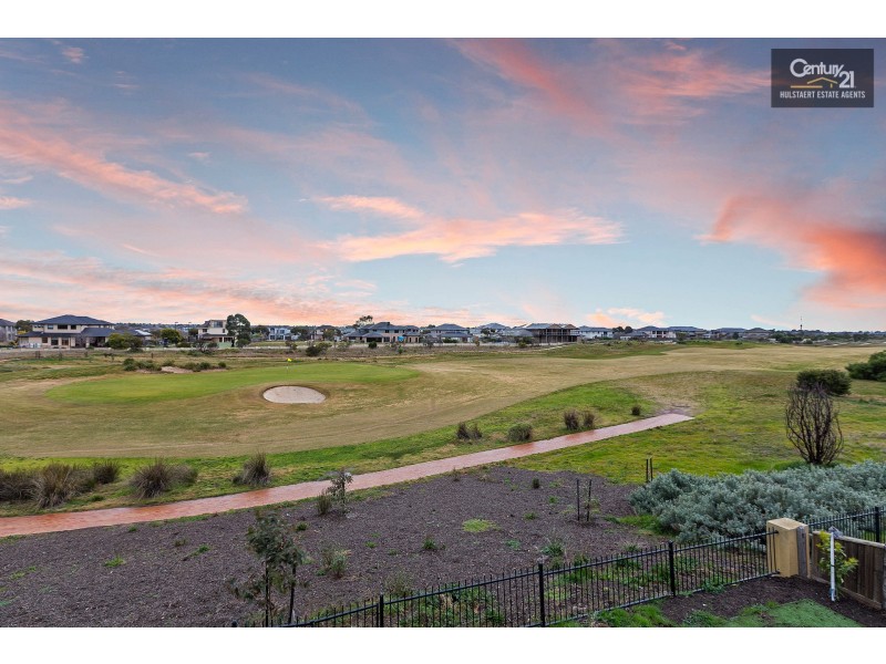 47 Vaucluse Boulevard, Sanctuary Lakes VIC 3030