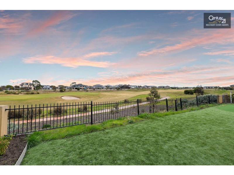 47 Vaucluse Boulevard, Sanctuary Lakes VIC 3030