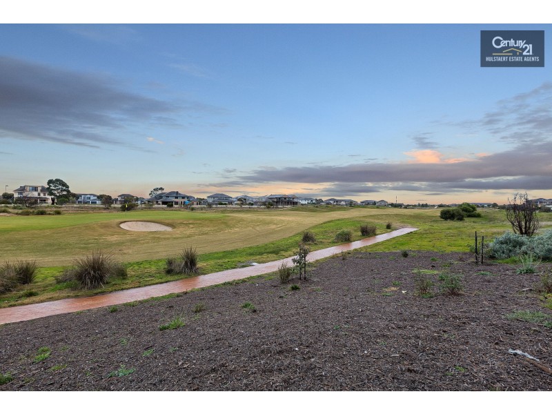 47 Vaucluse Boulevard, Sanctuary Lakes VIC 3030