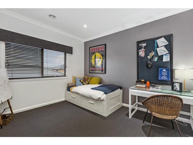 13 Harvey Street, Williams Landing VIC 3027