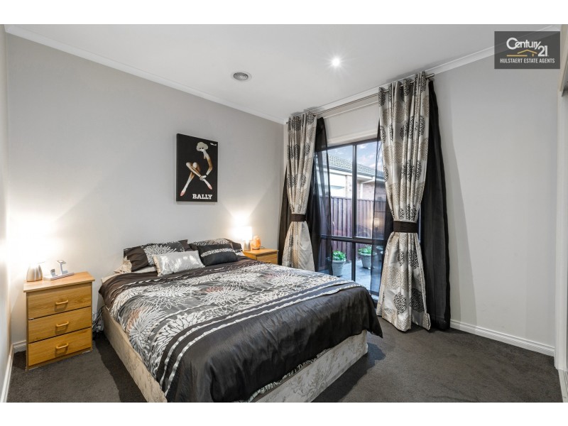 44 Times Square, Sanctuary Lakes VIC 3030