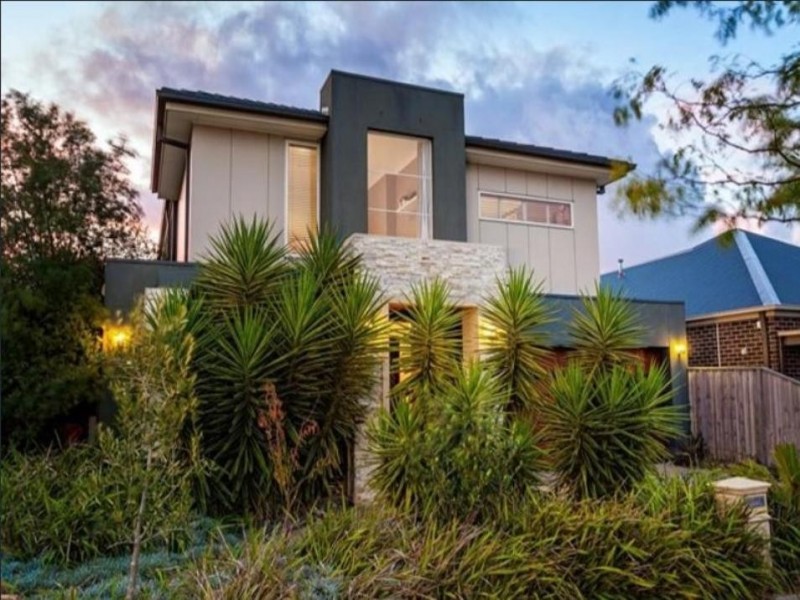 3 Eagles Nest Way, Point Cook VIC 3030