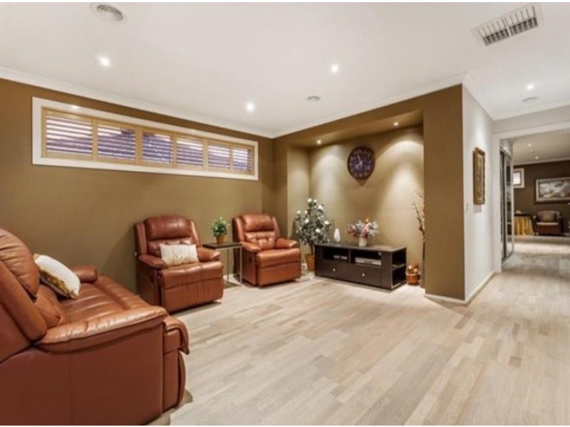 3 Eagles Nest Way, Point Cook VIC 3030
