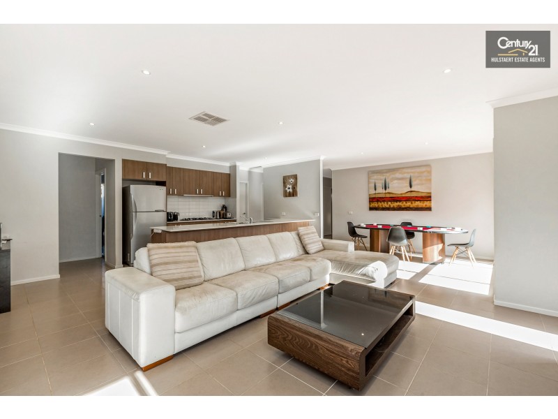 16 Campaspe Way, Point Cook VIC 3030