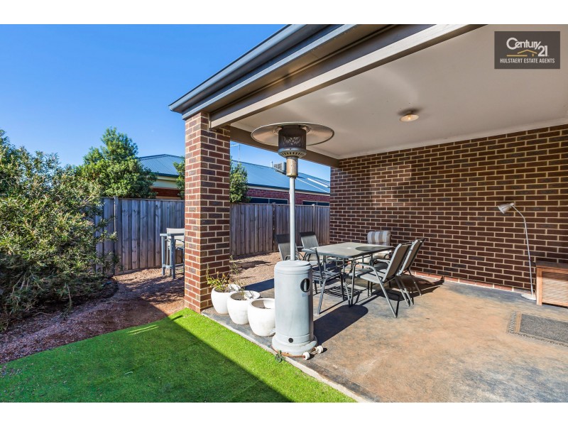 16 Campaspe Way, Point Cook VIC 3030