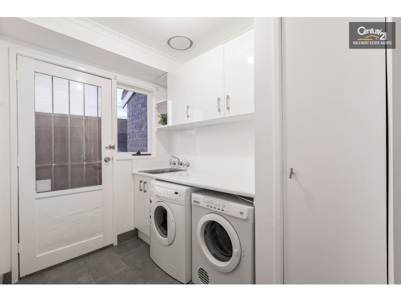 2 Royal Court, Seabrook VIC 3028