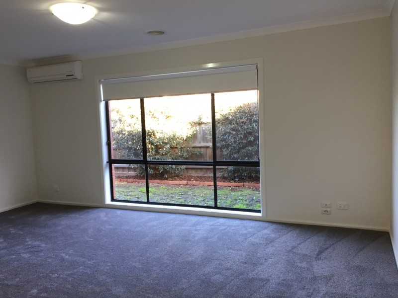 15 Cloudy Crescent, Point Cook VIC 3030