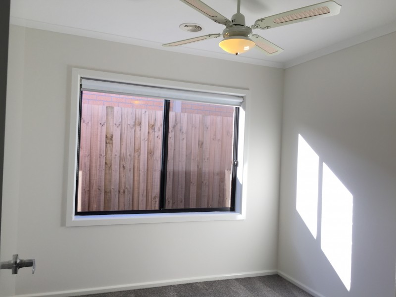 15 Cloudy Crescent, Point Cook VIC 3030