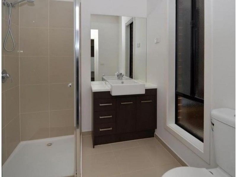 4  Earlsferry Lane, Deer Park VIC 3023