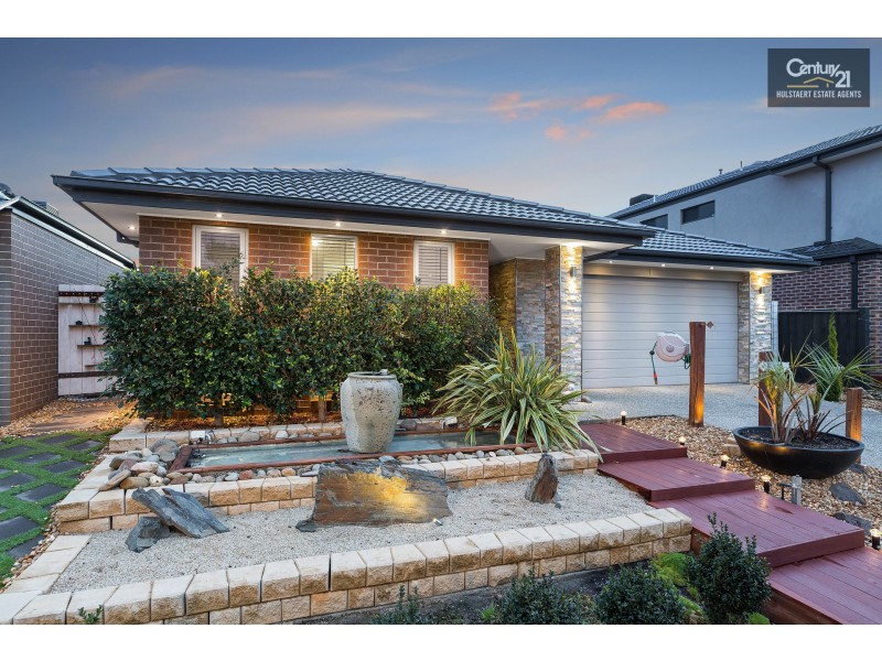 10 Anglers Avenue, Point Cook VIC 3030