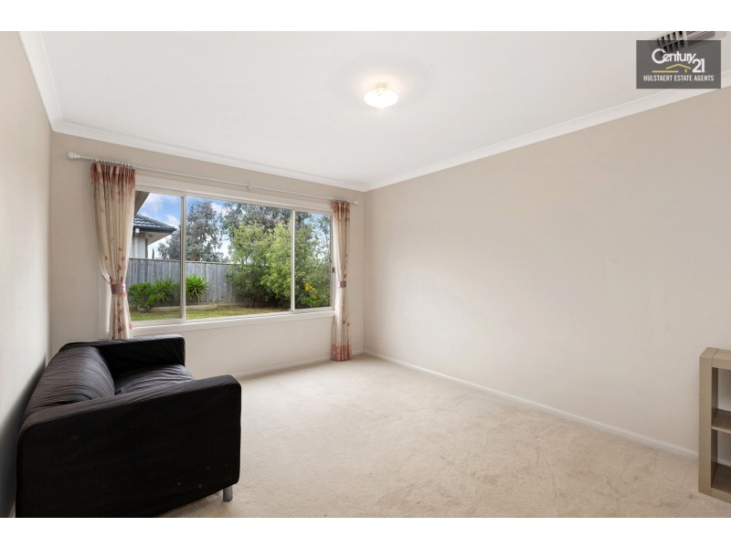 37 Sanctuary Lakes East Boulevard, Point Cook VIC 3030