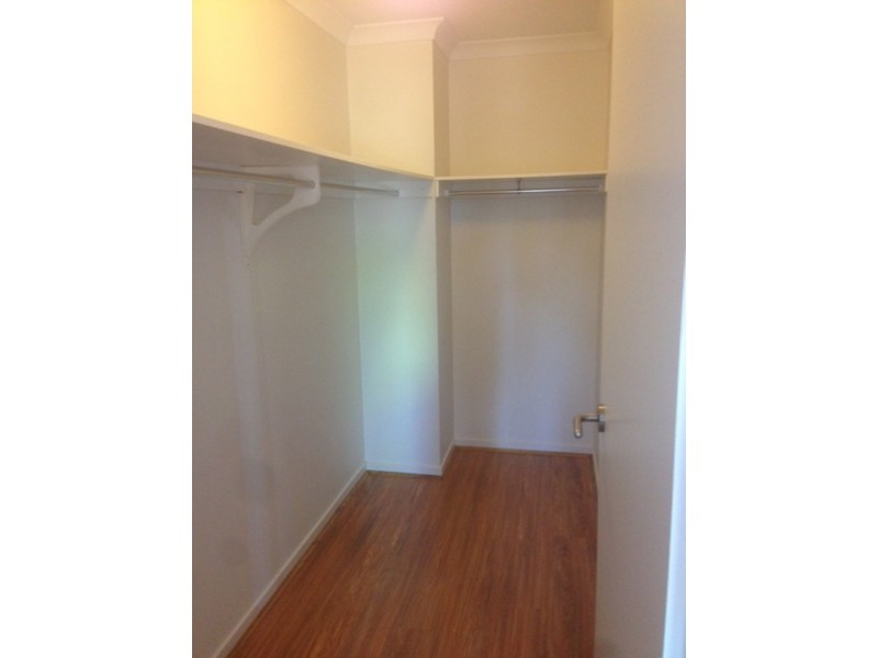 58a Tom Roberts Parade, Point Cook VIC 3030