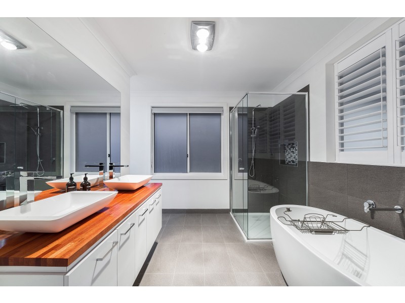 31 Masthead Way, Wyndham Harbour, Werribee South VIC 3030