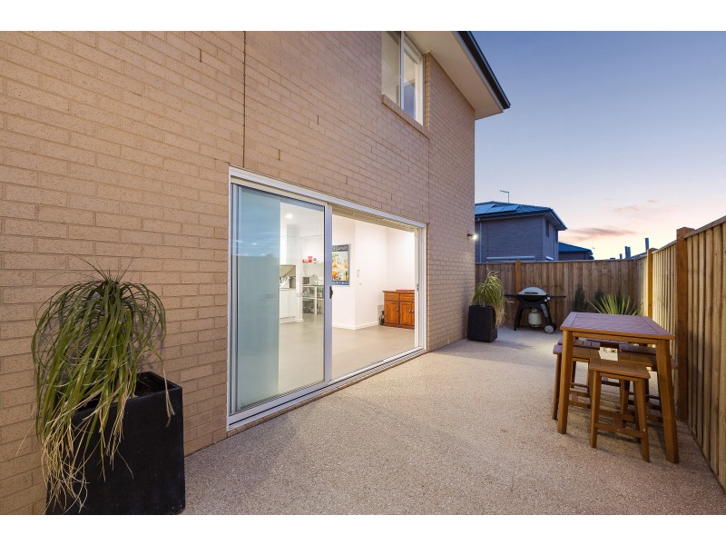 31 Masthead Way, Wyndham Harbour, Werribee South VIC 3030