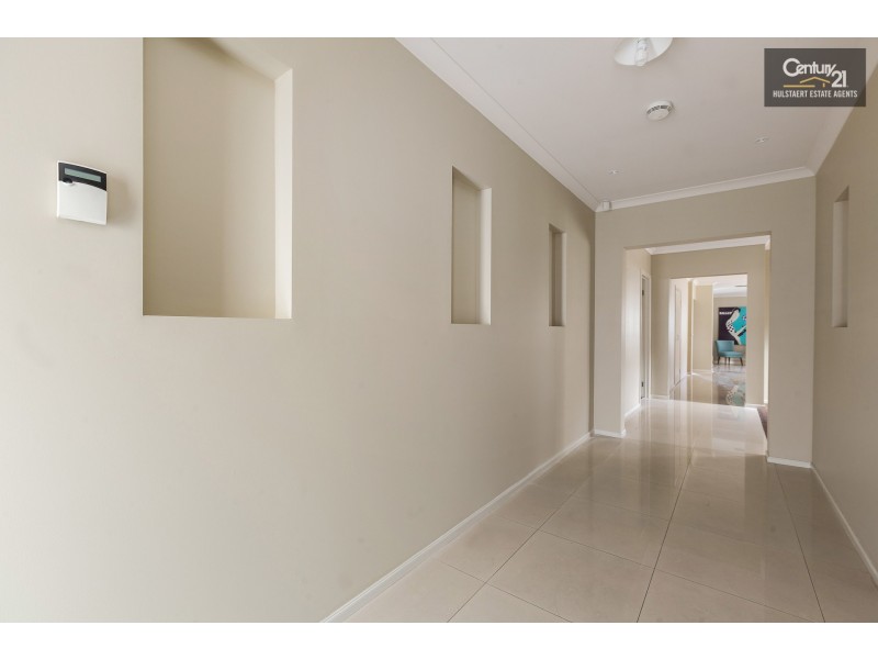 19 Lincoln Park Close, Sanctuary Lakes VIC 3030