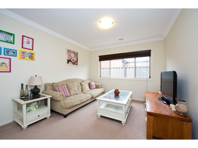 30  Maxwell Street, Point Cook VIC 3030