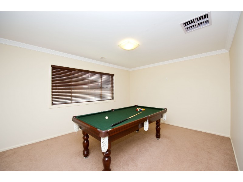 30  Maxwell Street, Point Cook VIC 3030