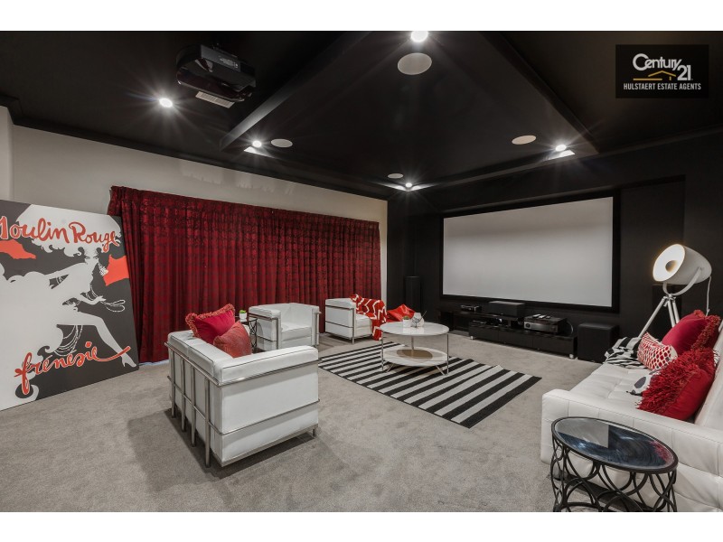 209 Featherbrook Drive, Point Cook VIC 3030