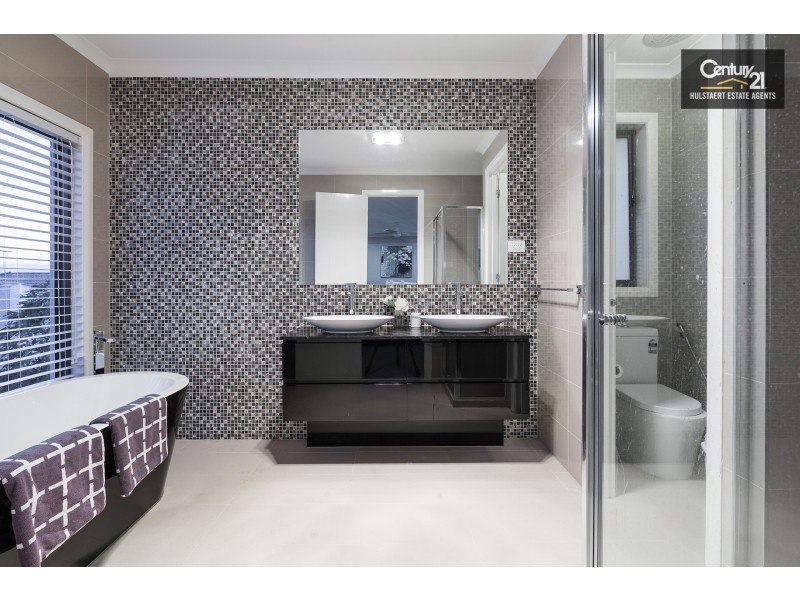 209 Featherbrook Drive, Point Cook VIC 3030