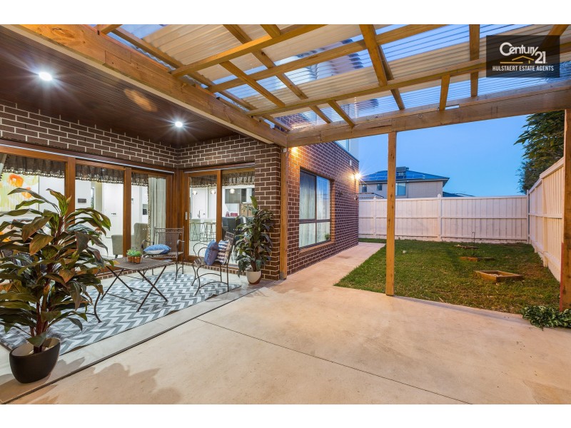 209 Featherbrook Drive, Point Cook VIC 3030