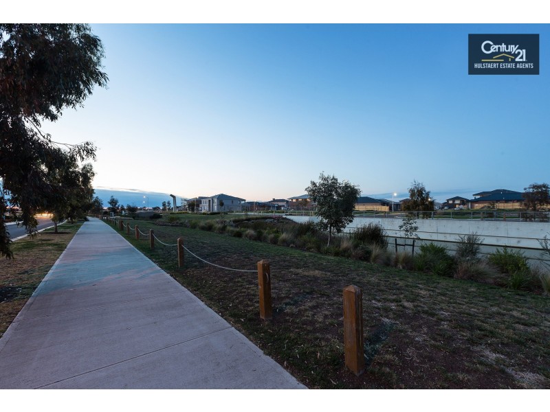 209 Featherbrook Drive, Point Cook VIC 3030