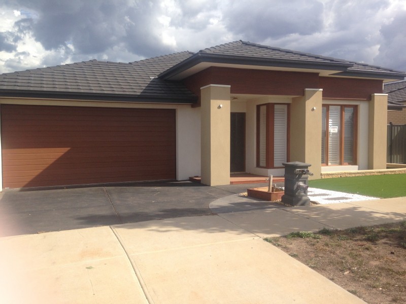 27 Elland Circuit, Truganina VIC 3029