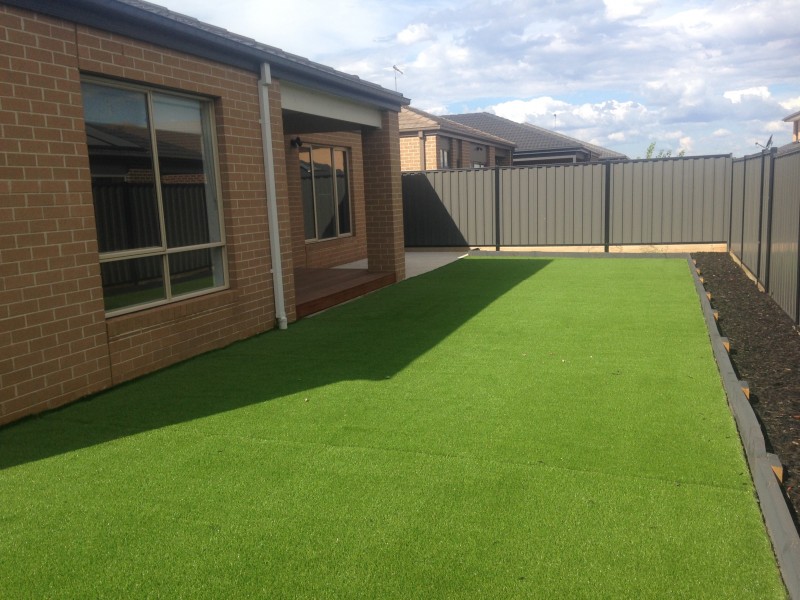 27 Elland Circuit, Truganina VIC 3029