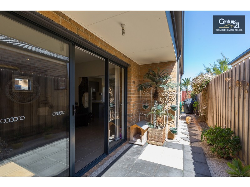 2/107 Westmeadows Lane, Truganina VIC 3029