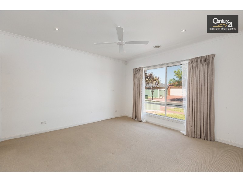 14 Lambeth Court, Point Cook VIC 3030