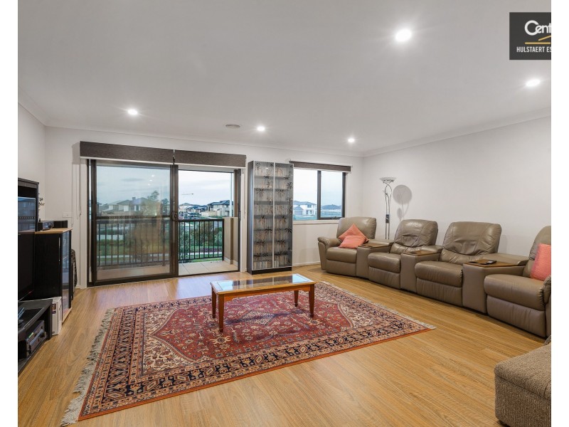 205 Featherbrook Drive, Point Cook VIC 3030