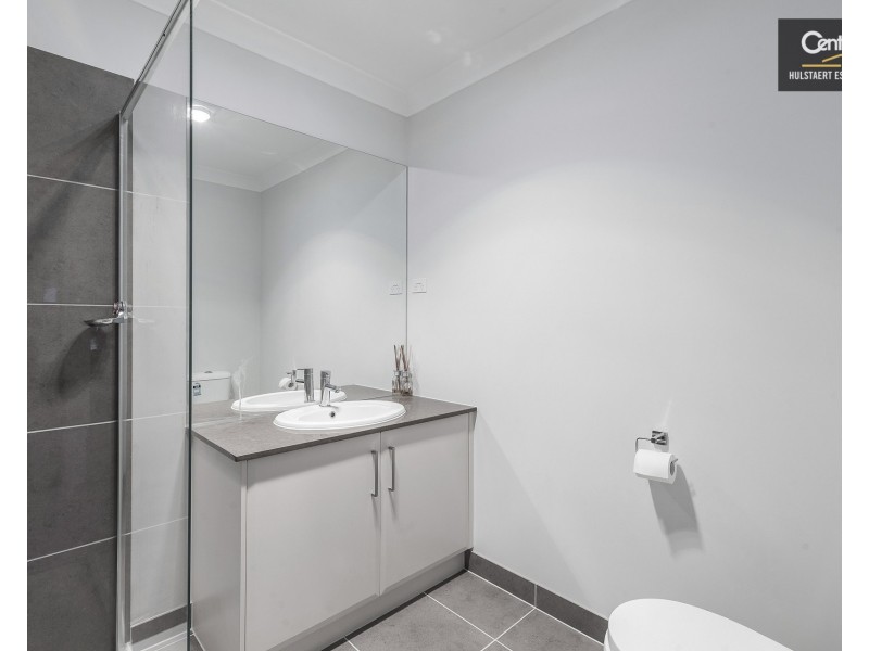 205 Featherbrook Drive, Point Cook VIC 3030