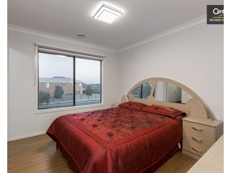 205 Featherbrook Drive, Point Cook VIC 3030