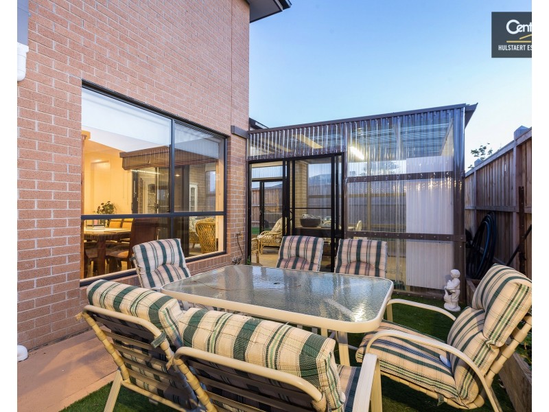 205 Featherbrook Drive, Point Cook VIC 3030