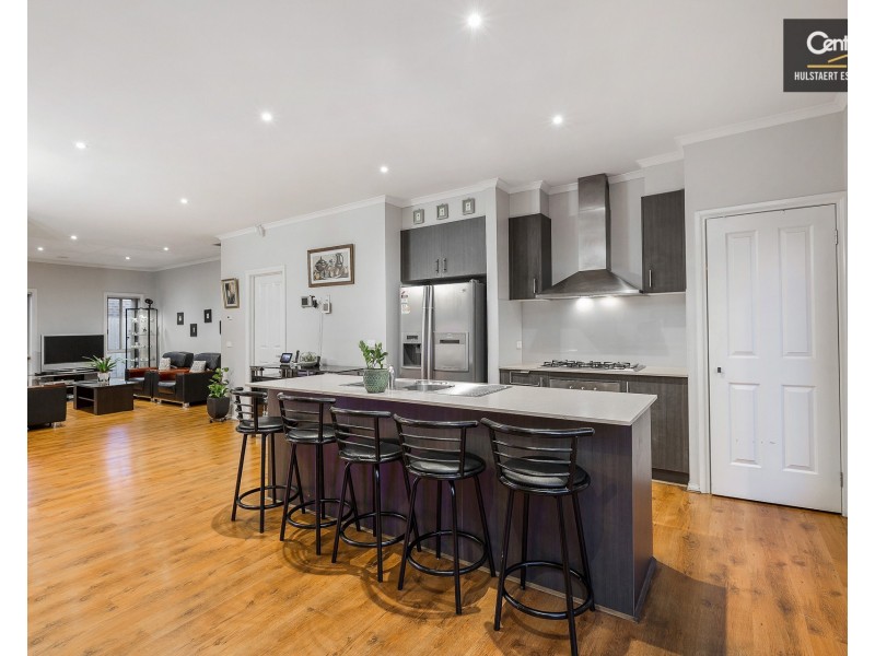 6 Tuana Place, Truganina VIC 3029